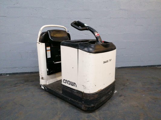 Industrial tractor Divers GPCTOW - 1