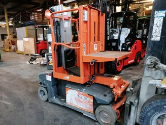Vertical lift platform JLG TOUCAN DUO