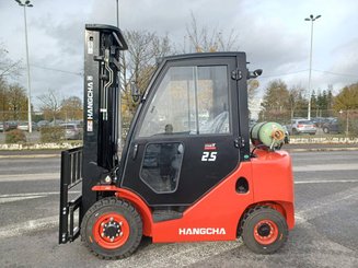 Four wheel front forklift Hangcha XF25G - 4