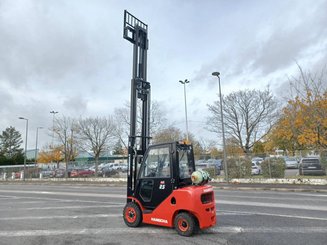 Four wheel front forklift Hangcha XF25G - 7