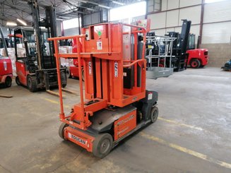 Vertical lift platform JLG TOUCAN DUO