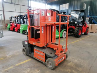 Vertical lift platform JLG TOUCAN DUO
