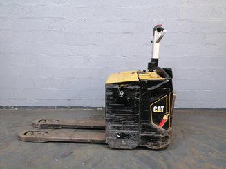 Stand-on pallet truck Caterpillar NPV20N2 - 5