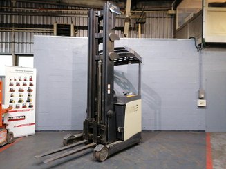 Reach truck Crown ESR5000-1.6 - 6