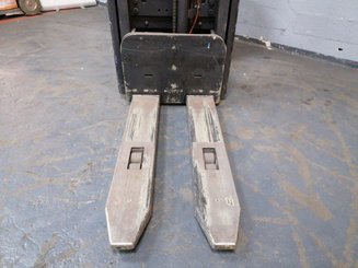 Low-level order picker Crown GPC3045 - 7