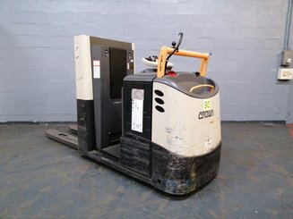 Low-level order picker Crown GPC3045 - 2