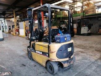 Four wheel front forklift Caterpillar EP16K - 1