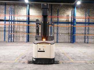 Man-up turret truck Crown TSP6500-1,25 - 3