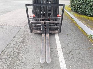 Four wheel front forklift Hangcha XF25G - 9