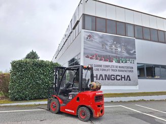 Four wheel front forklift Hangcha XF25G
