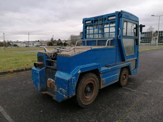Industrial tractor Charlatte T135 - 4