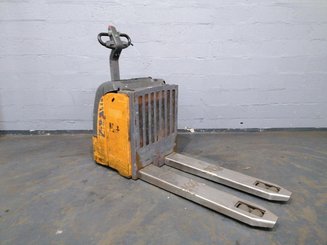 Pedestrian pallet truck OMG 316KN - 6