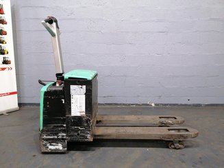 Pedestrian pallet truck Caterpillar NPP20M - 1