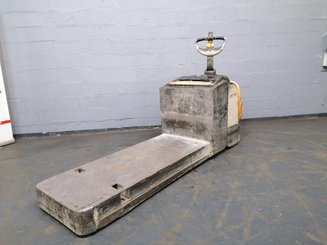 Pedestrian pallet truck Crown WT3060-2.0 - 1