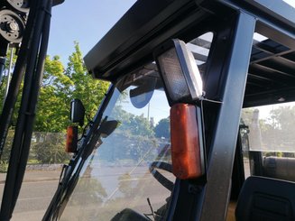 Four wheel front forklift Caterpillar GP40KL
