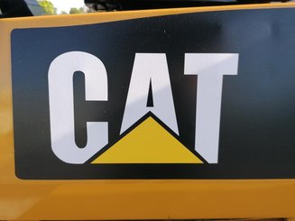 Four wheel front forklift Caterpillar GP40KL