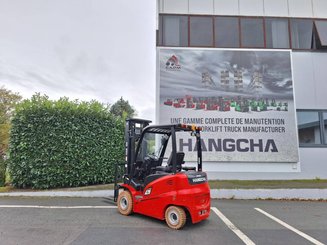 Four wheel front forklift Hangcha A4W25 - 3