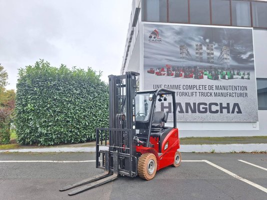 Four wheel front forklift Hangcha A4W25 - 1