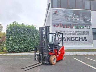 Four wheel front forklift Hangcha A4W25 - 1
