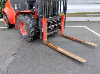 All-terrain forklift Hangcha TT30-2