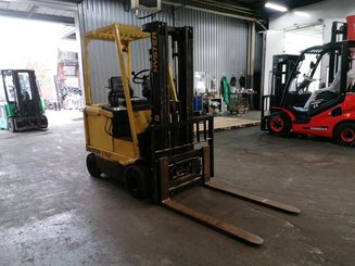 Four wheel front forklift Hyster E1.50XM - 1