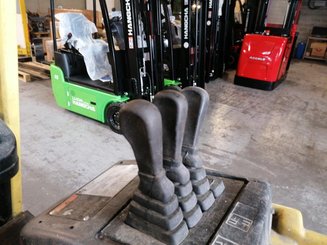 Four wheel front forklift Hyster E1.50XM