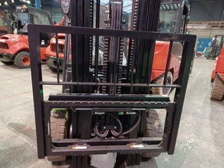 Four wheel front forklift Hangcha XC30 - 2