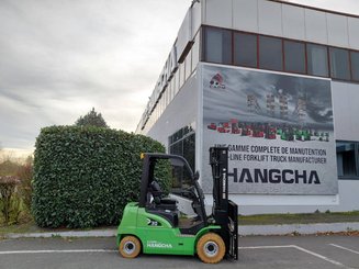 Four wheel front forklift Hangcha XC30i - 5