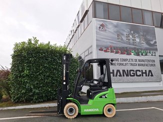 Four wheel front forklift Hangcha XC18i