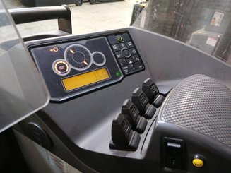 Reach truck UniCarriers COMPACT UND140 - 10