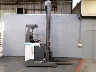 Reach truck UniCarriers COMPACT UND140 - 5
