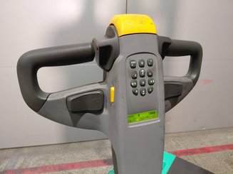 Stacker truck with folding platform Mitsubishi SBV12P - 8