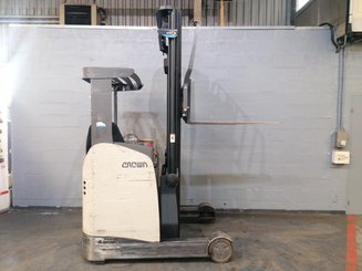 Reach truck Crown ESR5240-1.4 - 5