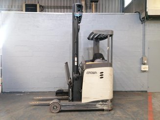 Reach truck Crown ESR5240-1.4 - 1