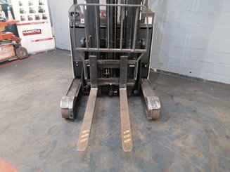 Reach truck Crown ESR5240-1.4 - 7