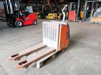 Pedestrian pallet truck OMG 316KNM - 1