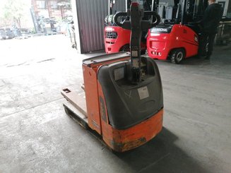 Pedestrian pallet truck OMG 316KNM - 3