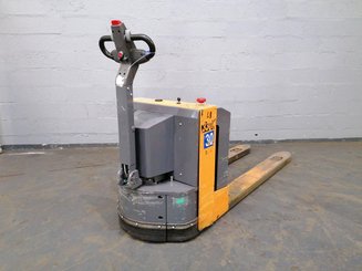 Pedestrian pallet truck OMG 330K - 2