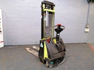Pedestrian pallet stacker Pramac PMLX14/45 - 1