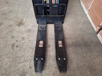 Pedestrian pallet stacker Hangcha CDD12-AC1-I avec pesage métrologique intégré