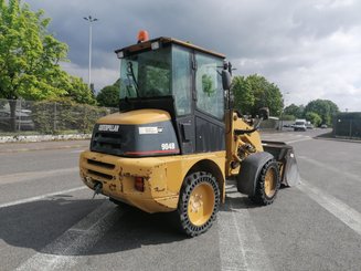 Articulated loader Caterpillar 904B