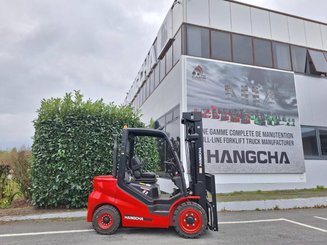 Four wheel front forklift Hangcha XF30D-2