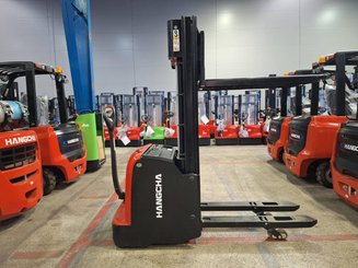 Pedestrian pallet stacker Hangcha CDD16-AC1-L