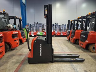 Pedestrian pallet stacker Hangcha CDD16-AC1-L