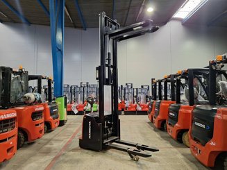 Pedestrian pallet stacker Hangcha CDD16-AC1-L