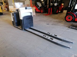 Low-level order picker Crown GPC3040 - 3