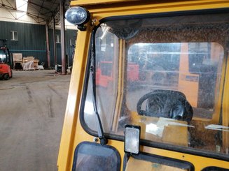 Industrial tractor Charlatte TE206 - 6