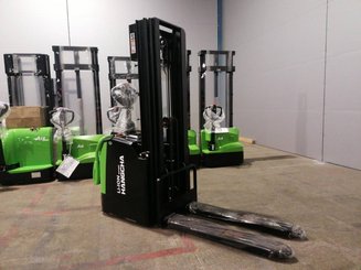 Stand-on pallet stacker Hangcha CDD16-AC1S-I - 1