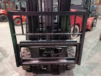 Four wheel front forklift Hangcha XC18 - 2