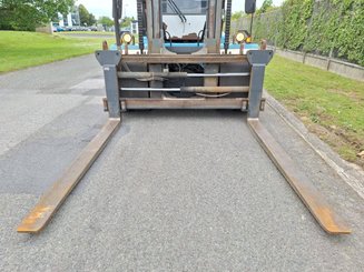 Four wheel front forklift Konecranes SMV12-600B - 12